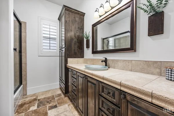 $2,250,000 | Undisclosed Address, Bakersfield, CA 93314