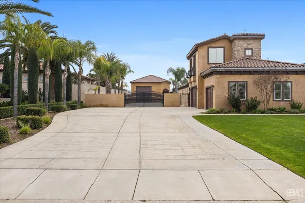 $2,175,000 | Undisclosed Address, Bakersfield, CA 93314
