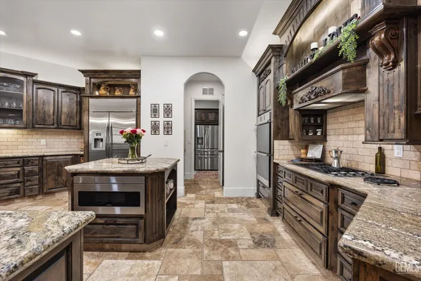 $2,250,000 | Undisclosed Address, Bakersfield, CA 93314