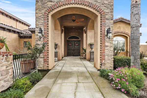 $2,175,000 | Undisclosed Address, Bakersfield, CA 93314