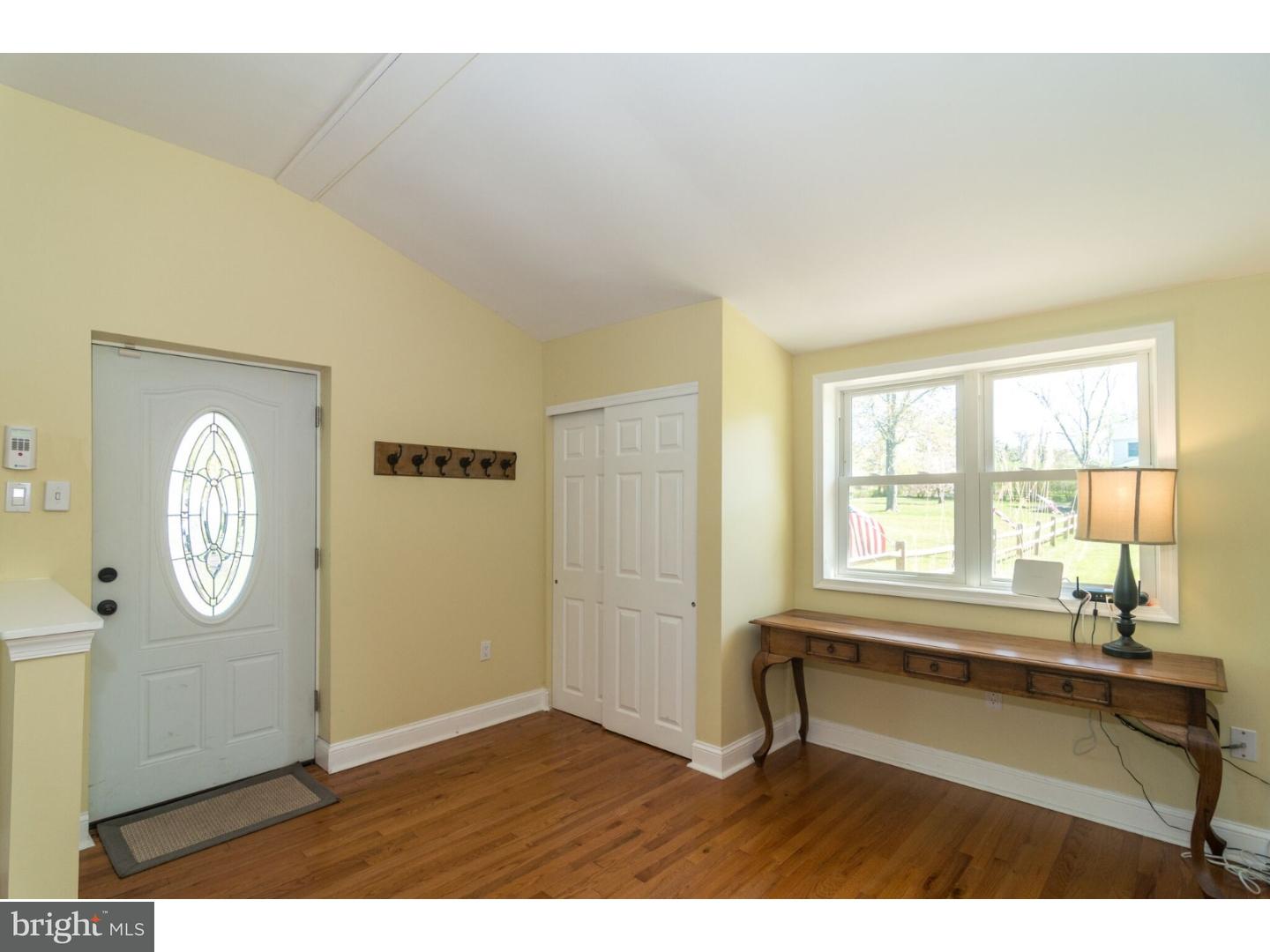 441 Upper State Road Chalfont, PA 18914 - Photo 4 of 23 Foyer