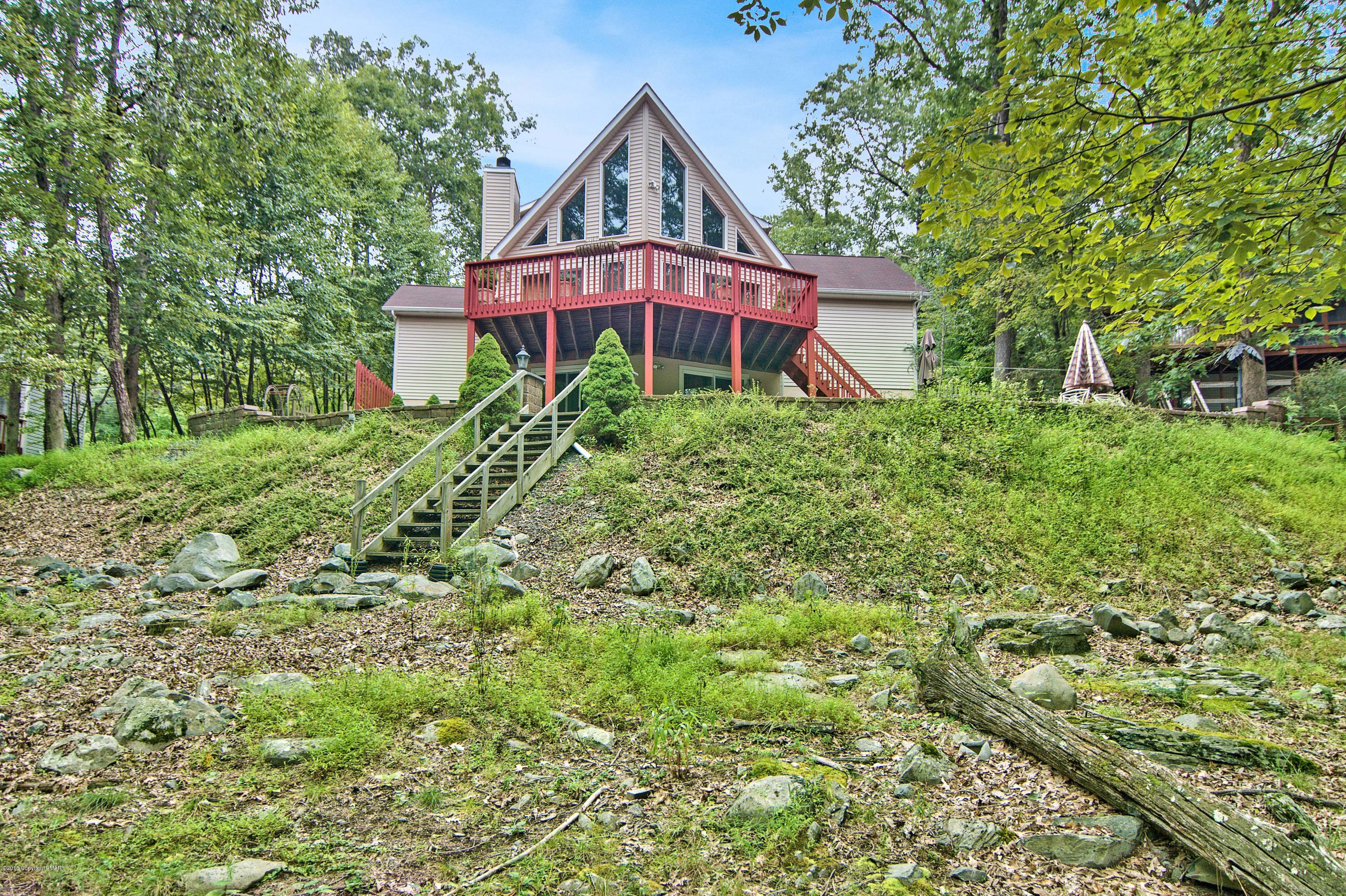 6340 Decker Road Bushkill, PA 18324 - Photo 3 of 65 Photo 04