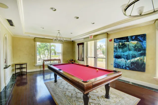 $389,900 | 804 East Windward Way, Unit 404, Lantana, FL 33462