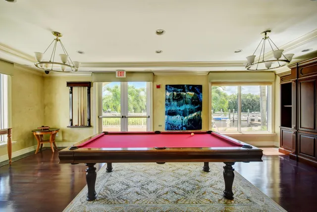 $389,900 | 804 East Windward Way, Unit 404, Lantana, FL 33462