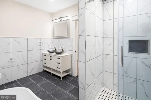 $749,999 | 1731 Reed Street, Philadelphia, PA 19146