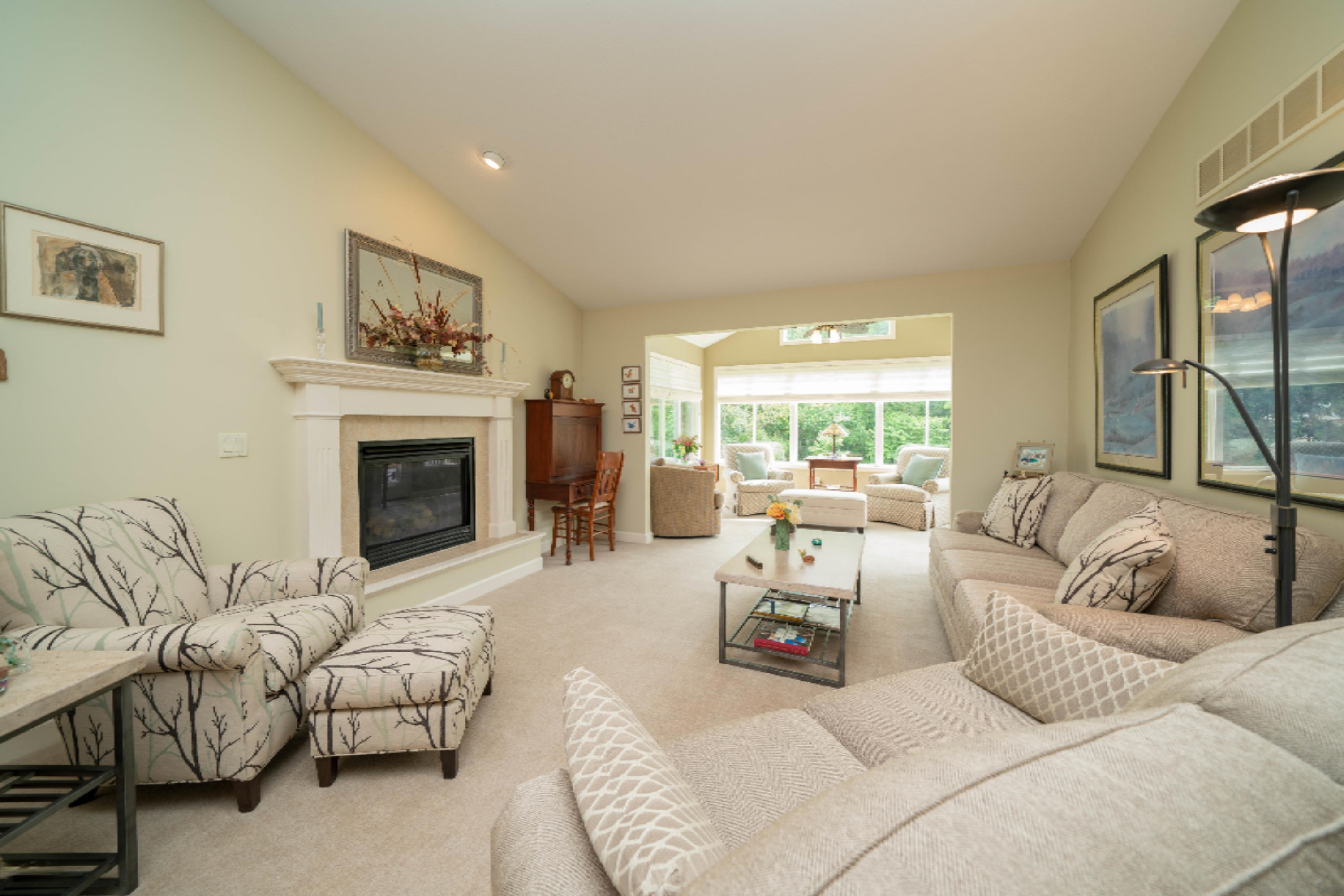 119 Round Hill Road Kalamazoo, MI 49009 - Photo 7 of 34 119_Round_Hill_Road_07