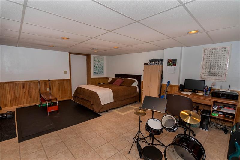 230 Fox Hollow Road Smithfield, PA 15478 - Photo 22 of 25 Gallery Image 22
