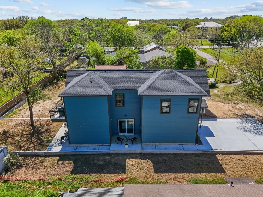 125 4th Street San Leon, TX 77539 - Photo 33 of 41