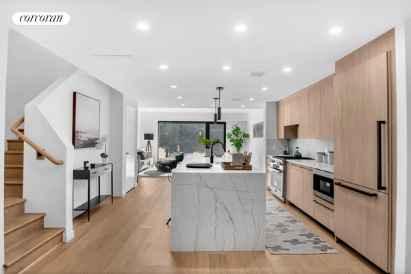 $3,475,000 | 28 Huntington Street | Red Hook