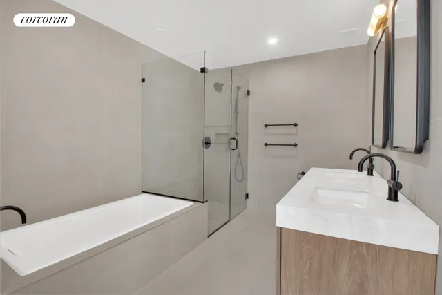 $3,495,000 | 28 Huntington Street | Red Hook