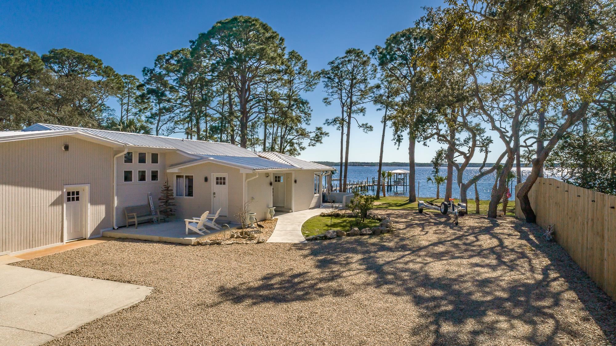 2749 Surf Road Ochlockonee Bay, FL 32346 - Photo 8 of 22 Gallery Image 8