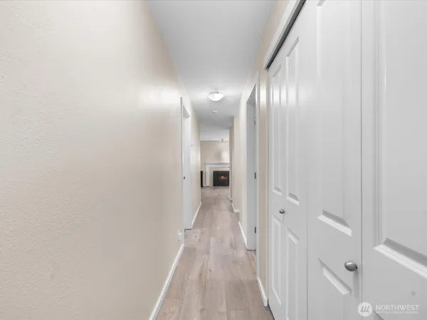 $320,000 | 15415 35th Avenue West, Unit G101, Lynnwood, WA 98087