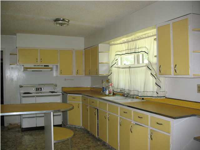126 North Jenkins Road Rossville, GA 30741 - Photo 5 of 7 Additional Photo