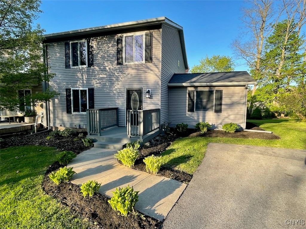 10 Pond Path Oswego, NY 13126 - Photo 3 of 26