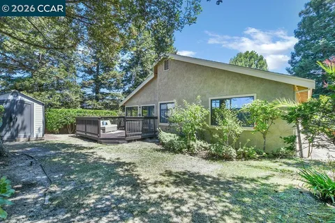 $888,000 | 2200 Forsythia Way, Martinez, CA 94553