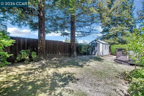 $888,000 | 2200 Forsythia Way, Martinez, CA 94553