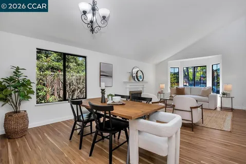 $888,000 | 2200 Forsythia Way, Martinez, CA 94553
