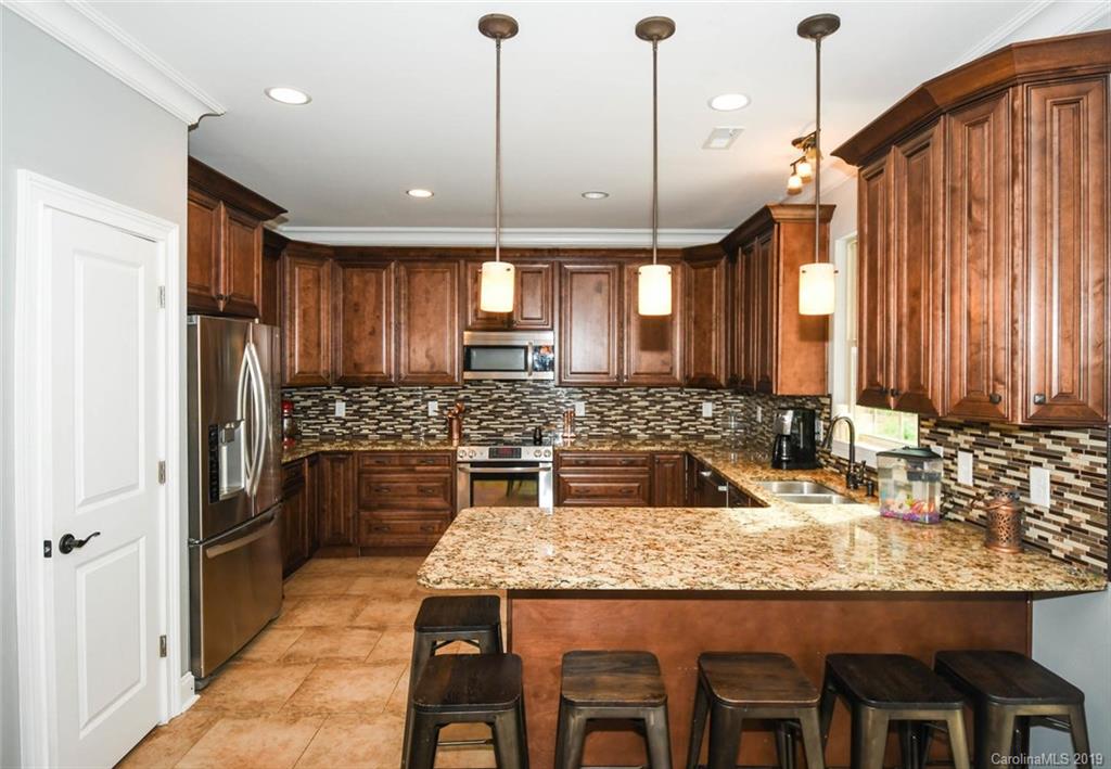 2526 Starnes Road Edgemoor, SC 29712 - Photo 8 of 23 Gallery Image 8