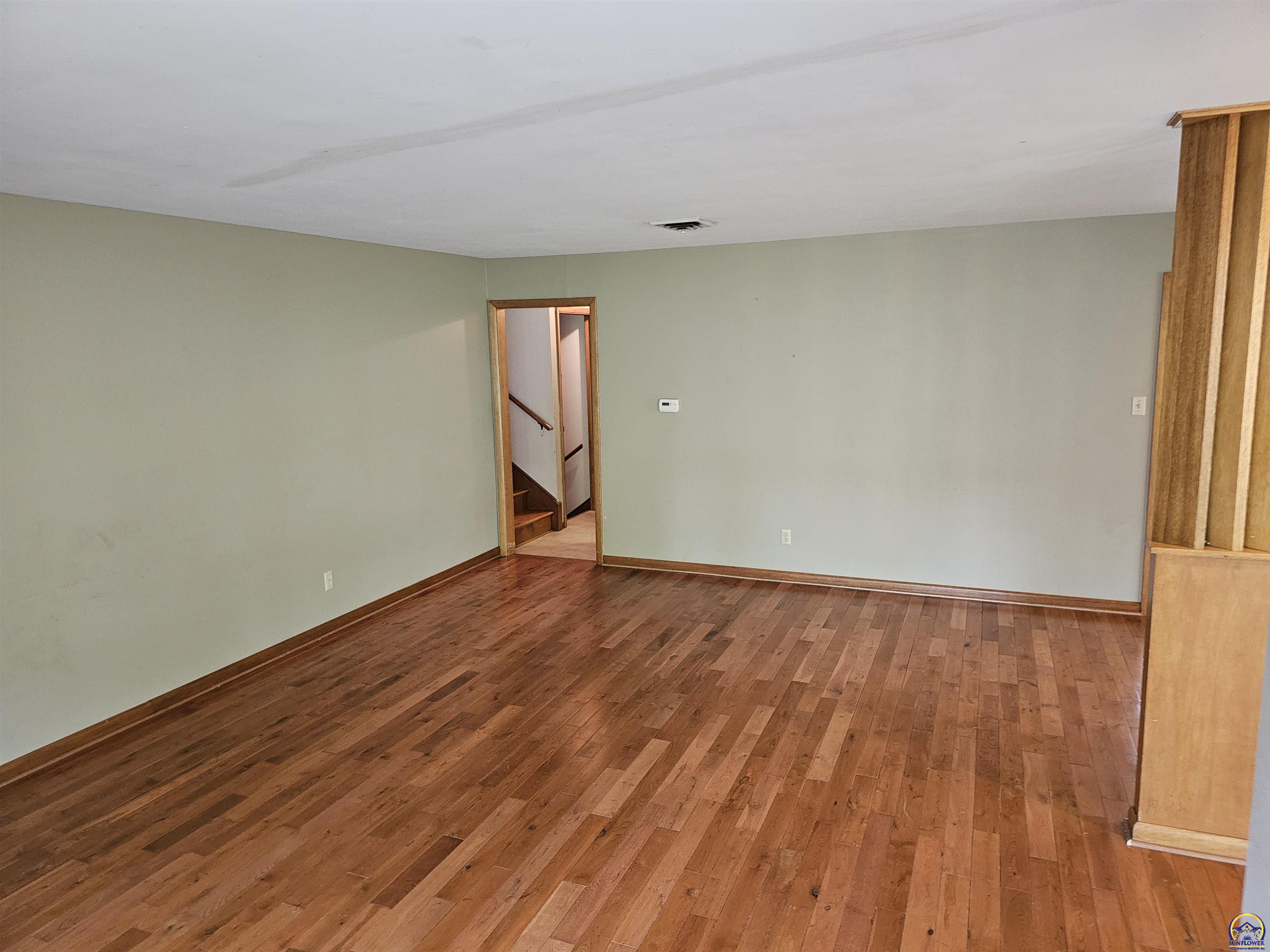3205 Northwest Rochester Road Topeka, KS 66617 - Photo 6 of 52