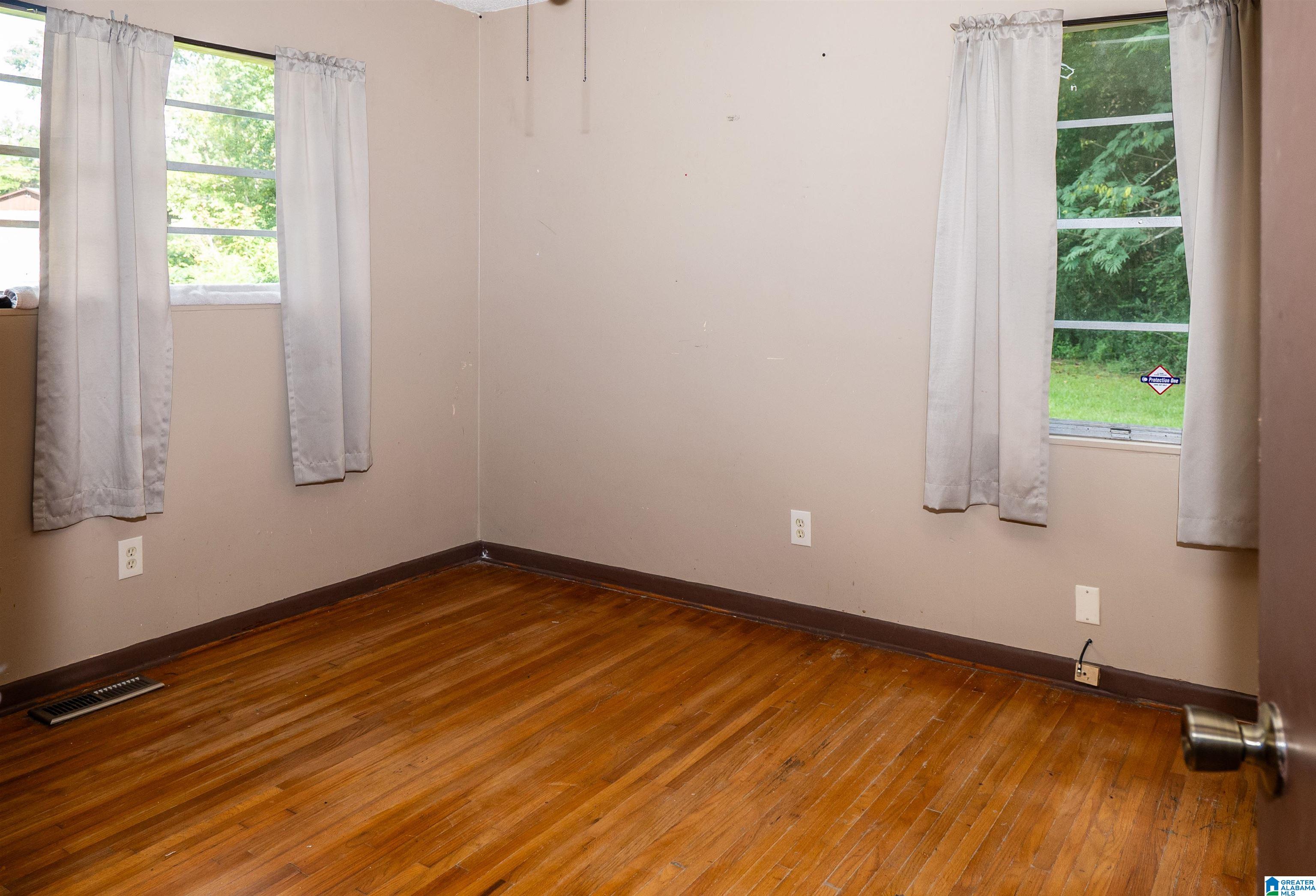 2300 Roberta Road Birmingham, AL 35214 - Photo 7 of 11