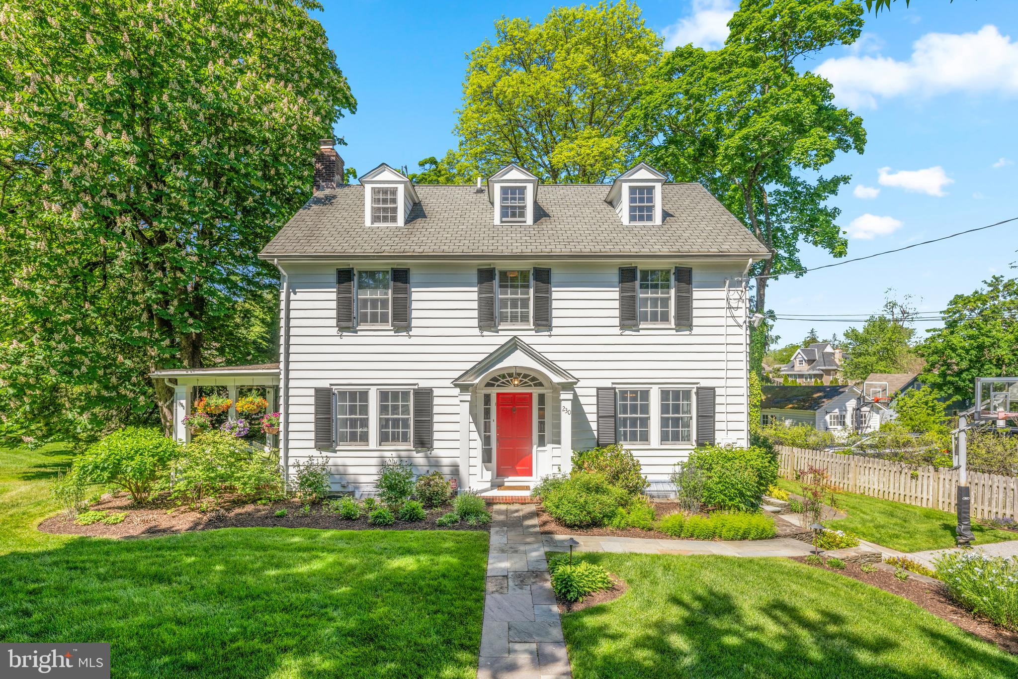 230 South Wayne Avenue Wayne, PA 19087 - Photo 4 of 65