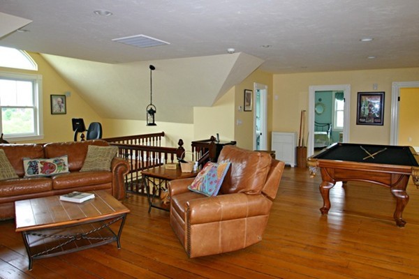 4 Mann Street Hingham, MA 02043 - Photo 17 of 23