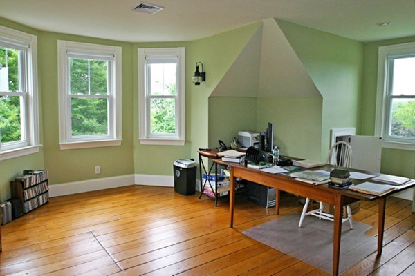 4 Mann Street Hingham, MA 02043 - Photo 19 of 23