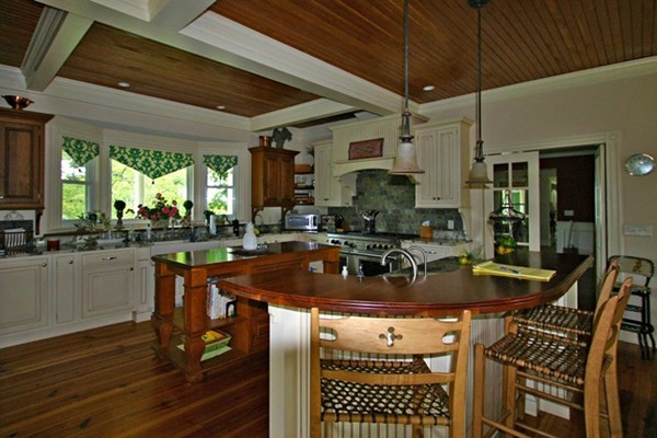 4 Mann Street Hingham, MA 02043 - Photo 9 of 23