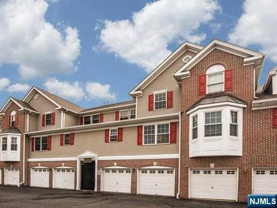 $539,000 | 39 Birch Street, Ridgefield Park, NJ 07660