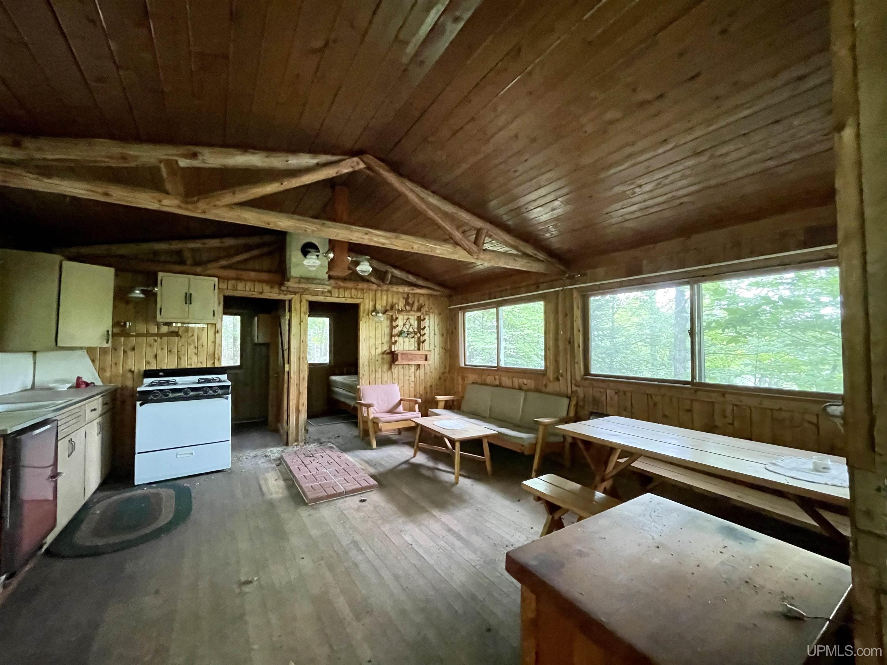 23.5 Rd Gladstone Mi 49837 Road Gladstone, MI 49837 - Photo 39 of 45