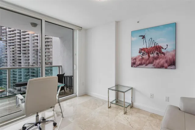 $769,000 | 41 Southeast 5th Street, Unit 2008, Miami, FL 33131