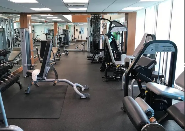 $769,000 | 41 Southeast 5th Street, Unit 2008, Miami, FL 33131