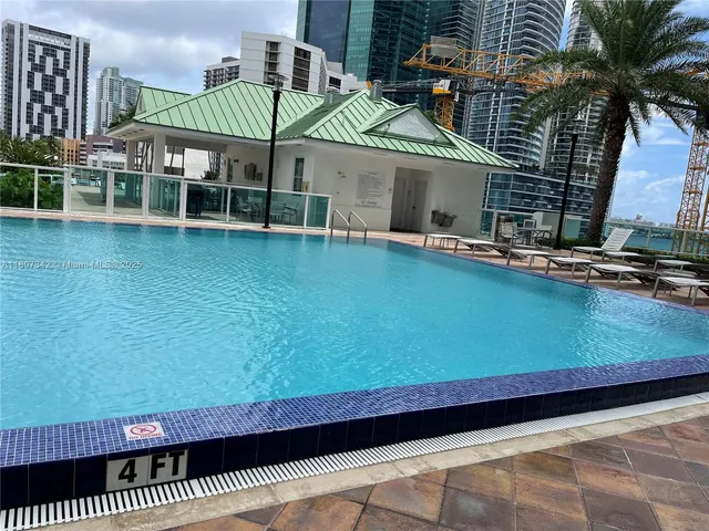 $769,000 | 41 Southeast 5th Street, Unit 2008, Miami, FL 33131