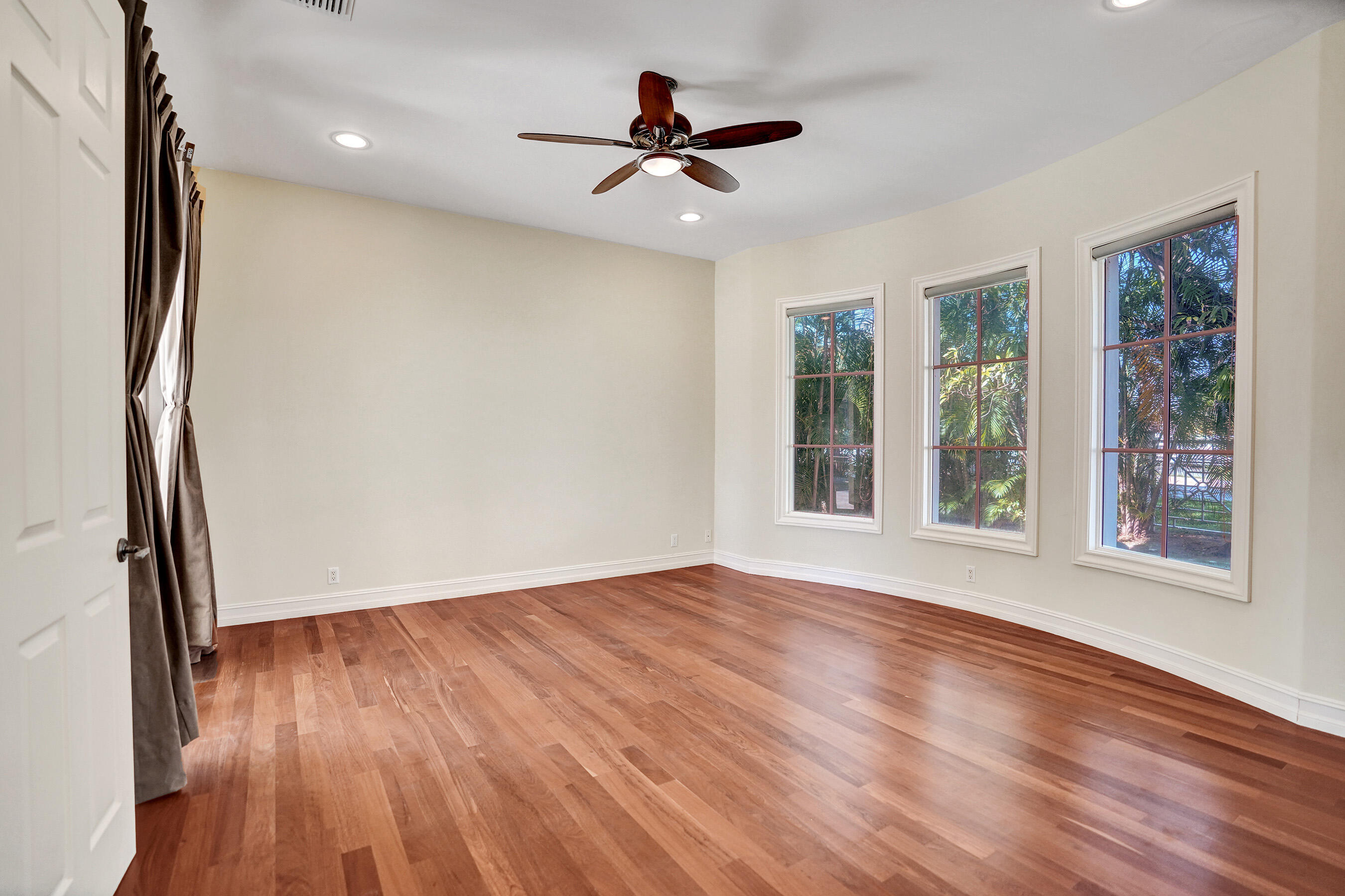 2330 Northeast 31st Court Lighthouse Point, FL 33064 - Photo 28 of 48 Bedroom