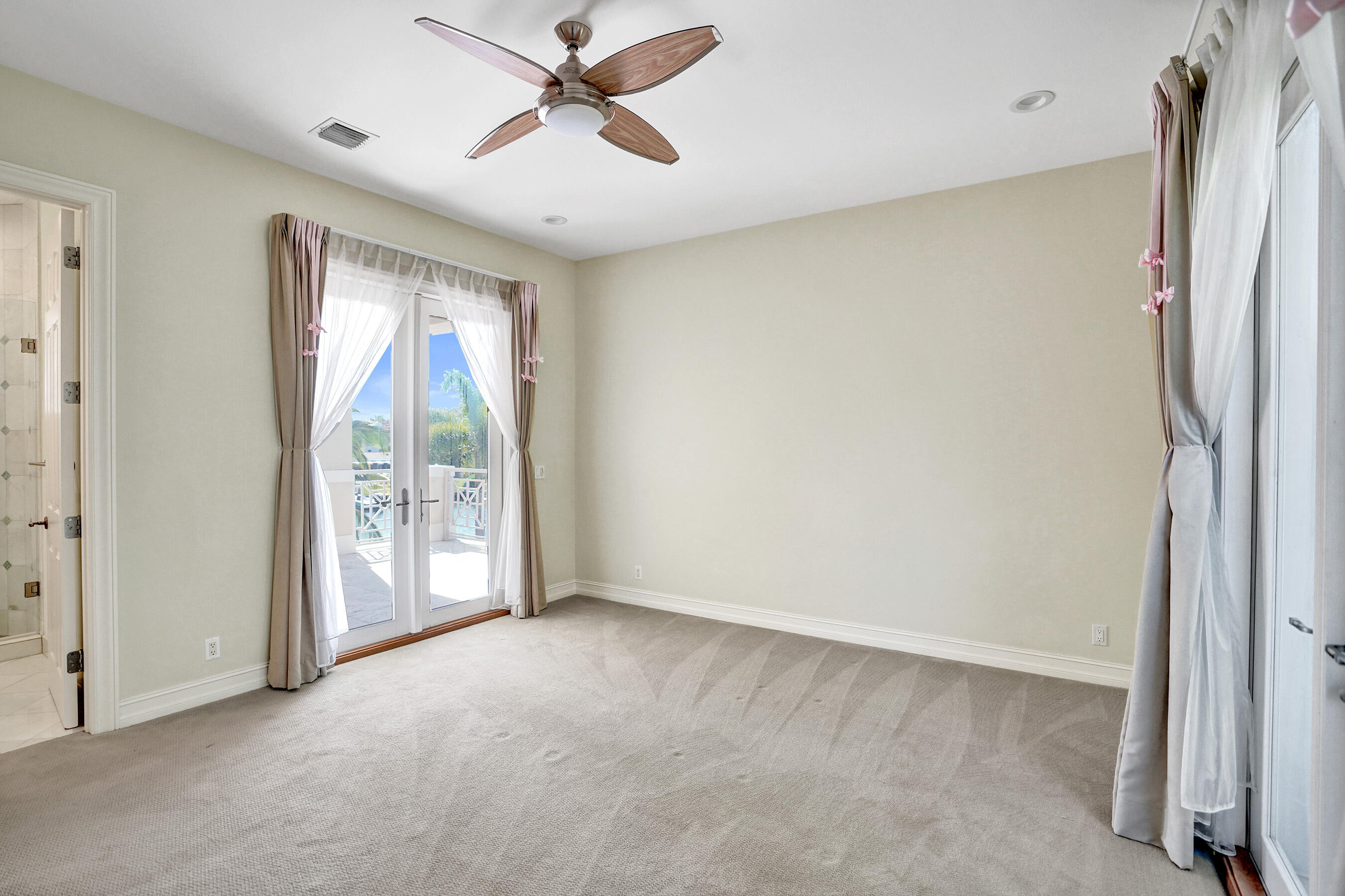 2330 Northeast 31st Court Lighthouse Point, FL 33064 - Photo 44 of 48 Bedroom