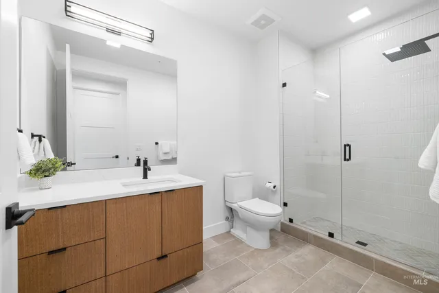 $1,115,000 | 55 East State Street, Unit 301, Eagle, ID 83616