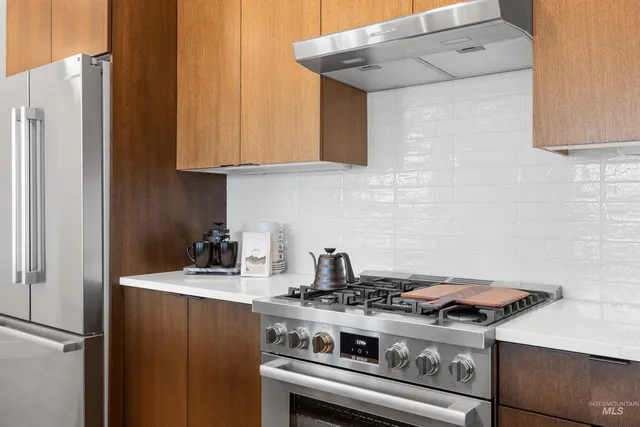 $1,115,000 | 55 East State Street, Unit 301, Eagle, ID 83616