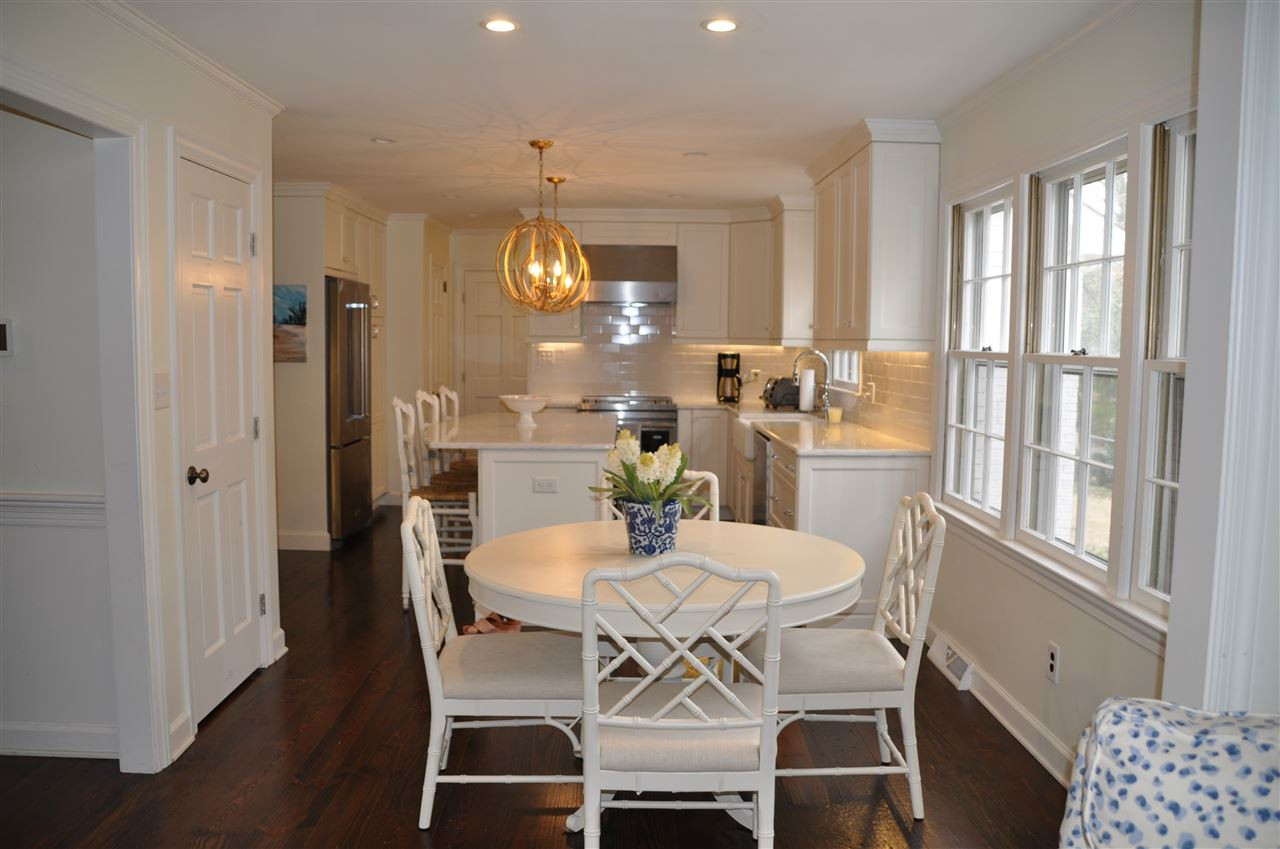 601 Compton Road Raleigh, NC 27609 - Photo 2 of 17 Photo 2
