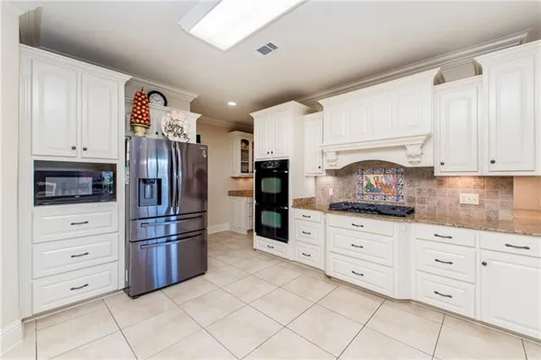 $550,000 | 451 Lake Orleans Boulevard, Ponchatoula, LA 70454