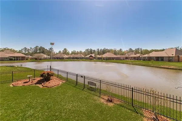 $550,000 | 451 Lake Orleans Boulevard, Ponchatoula, LA 70454