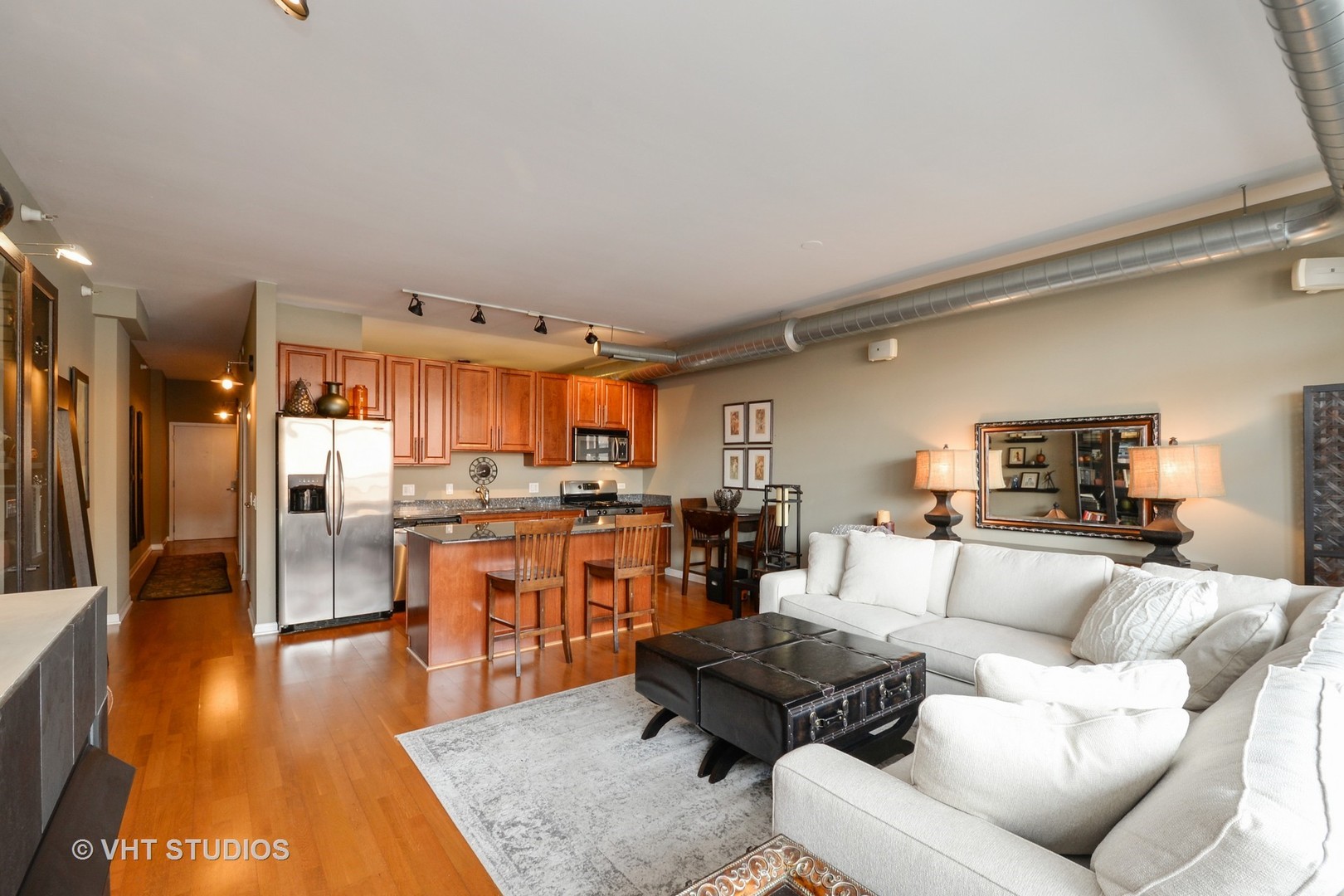 1200 West Monroe Street, Unit 319 Chicago, IL 60607 - Photo 4 of 10