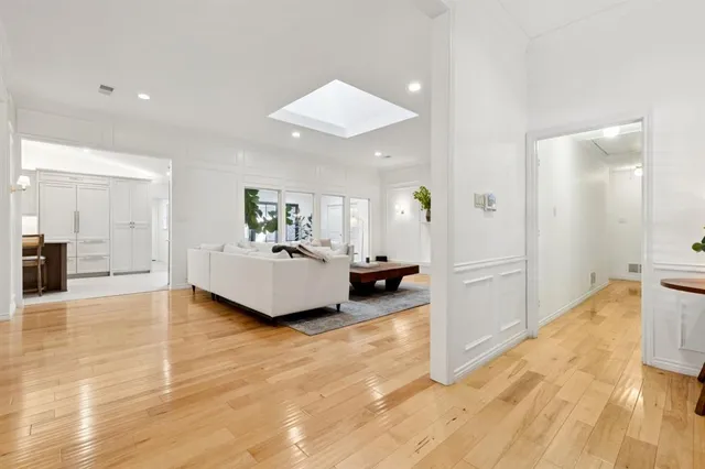 $939,000 | 5723 Twin Brooks Drive, Dallas, TX 75252