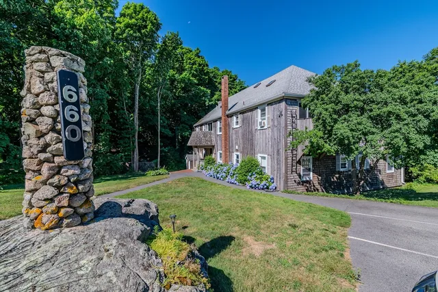 $2,425 | 660 Jerusalem Road, Unit 4, Cohasset, MA 02025