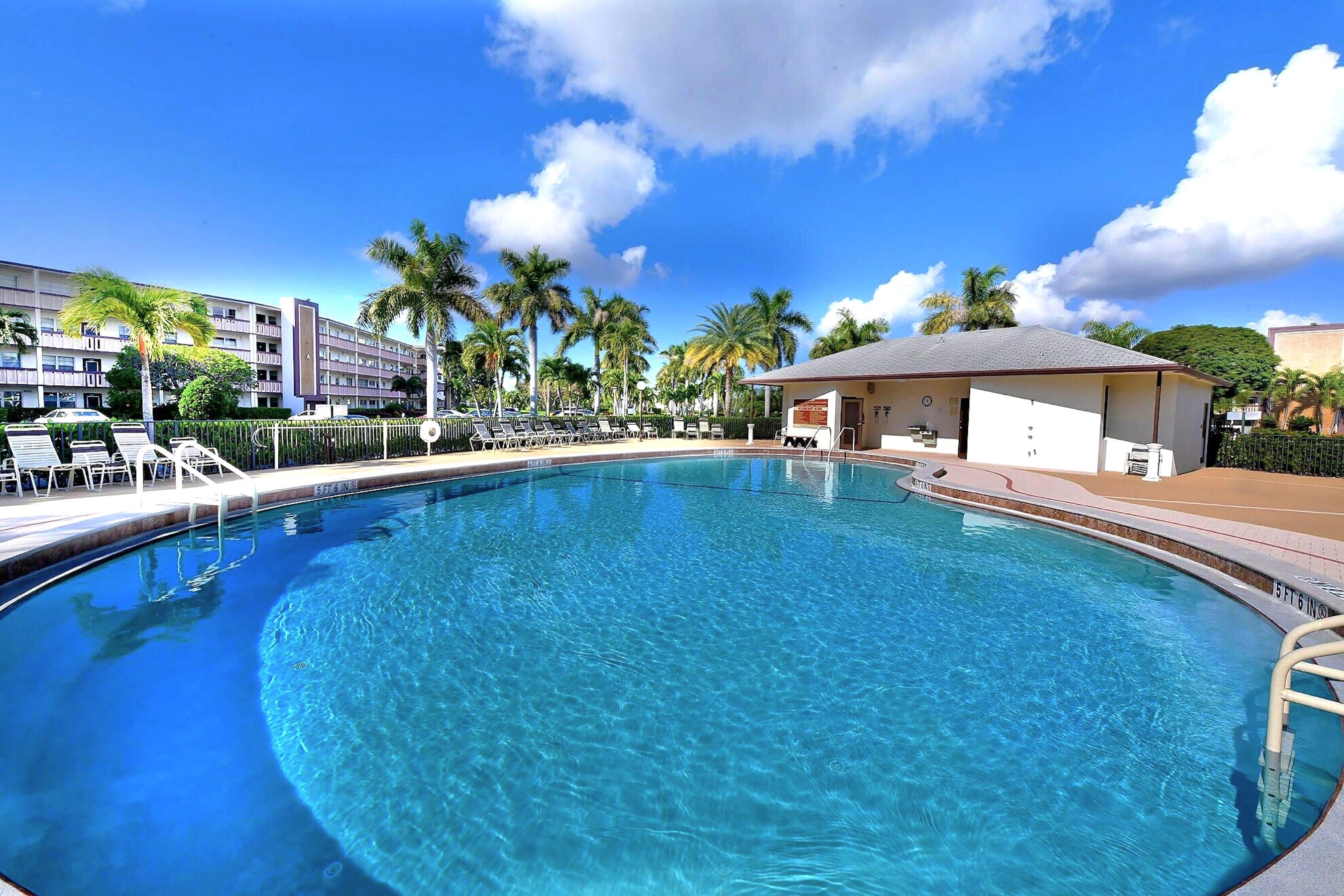 2046 Rexford Drive Boca Raton, FL 33434 - Photo 20 of 27 Rexford Pool