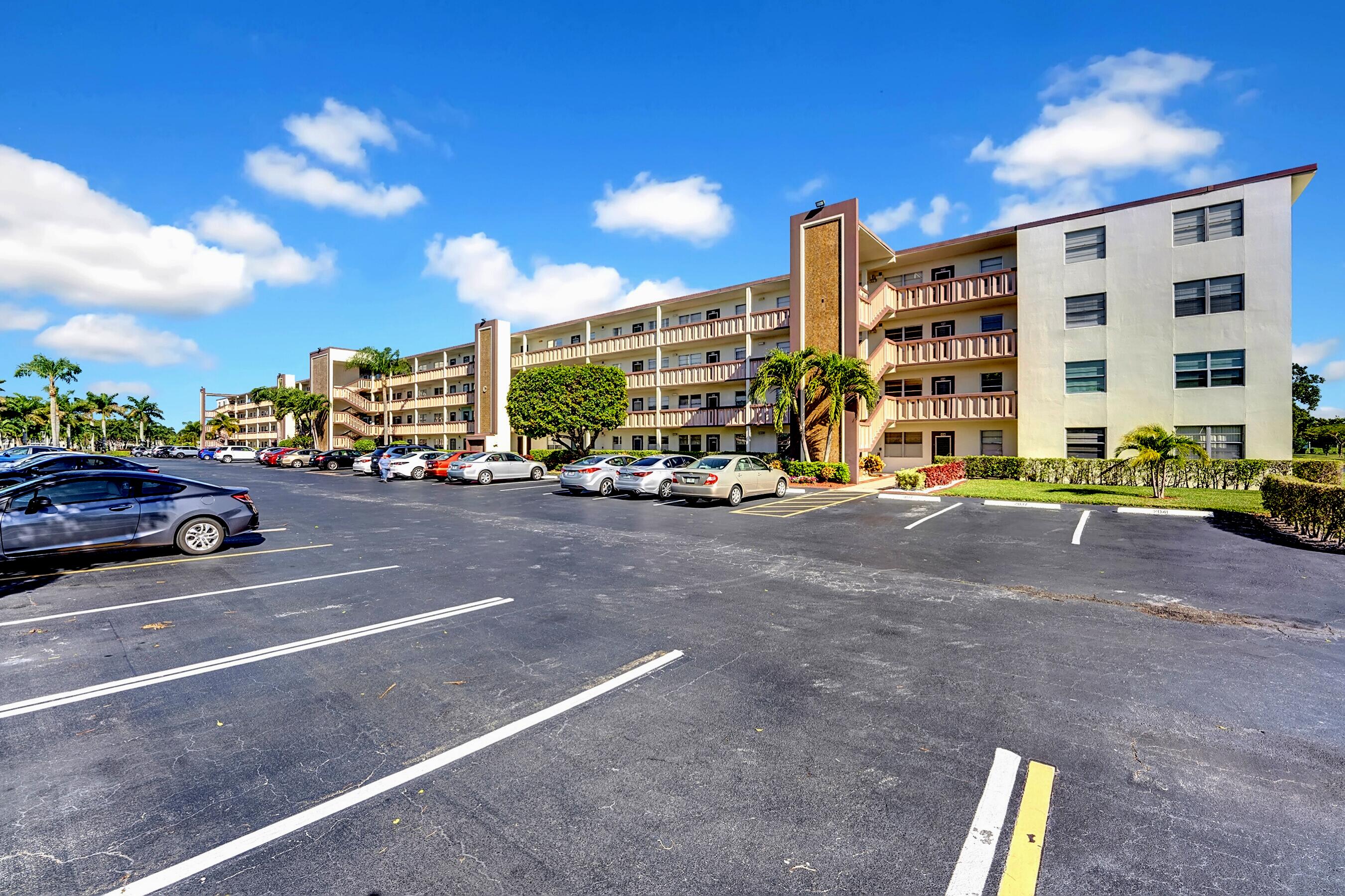 2046 Rexford Drive Boca Raton, FL 33434 - Photo 22 of 27 Rexford C Building