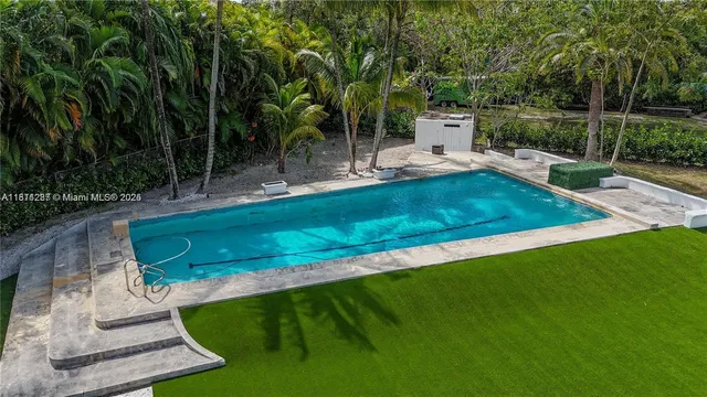 $2,495,000 | 8390 Southwest 64th Street, Miami, FL 33143