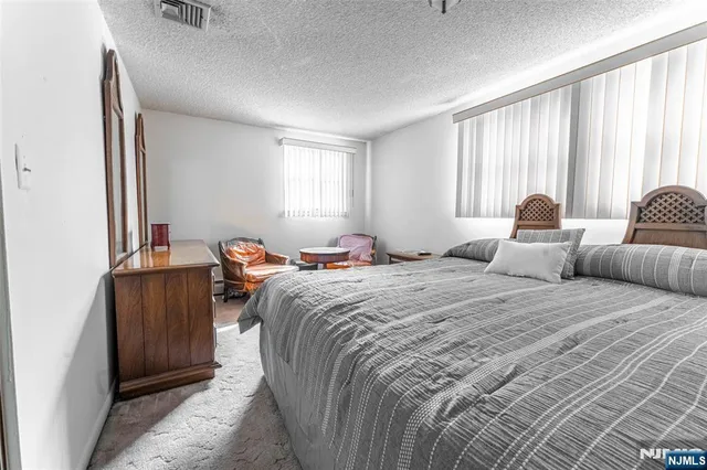 $599,000 | 1806 Rensselaer Road, Teaneck, NJ 07666