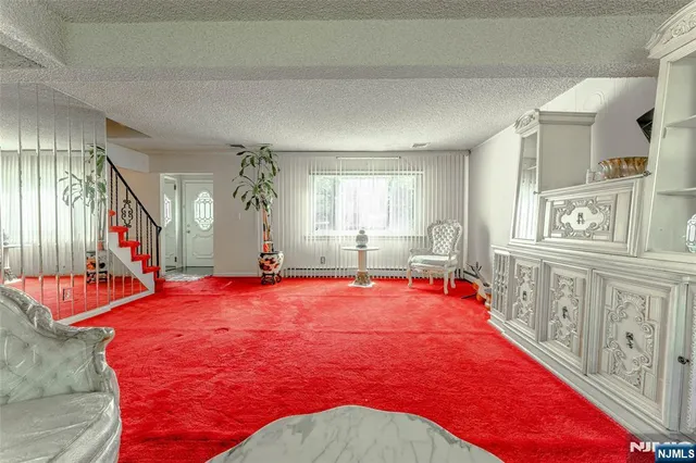 $599,000 | 1806 Rensselaer Road, Teaneck, NJ 07666