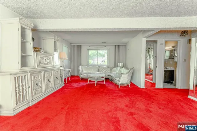 $599,000 | 1806 Rensselaer Road, Teaneck, NJ 07666