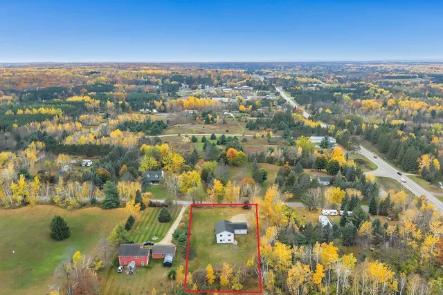 $300,000 | 17192 Remus Woods Lane, Lakewood, WI 54138